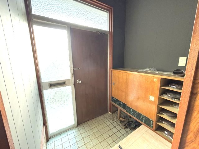 中古戸建　守谷市松並の玄関