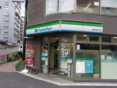 コンビニ