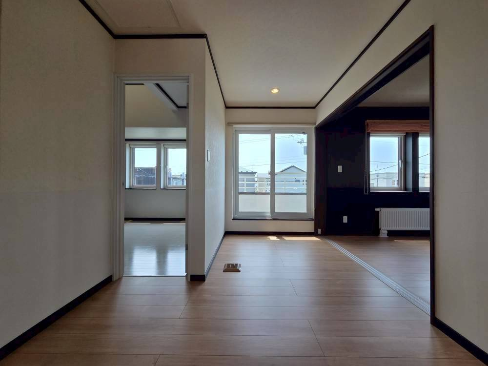 鳥取北4丁目　中古住宅の内装