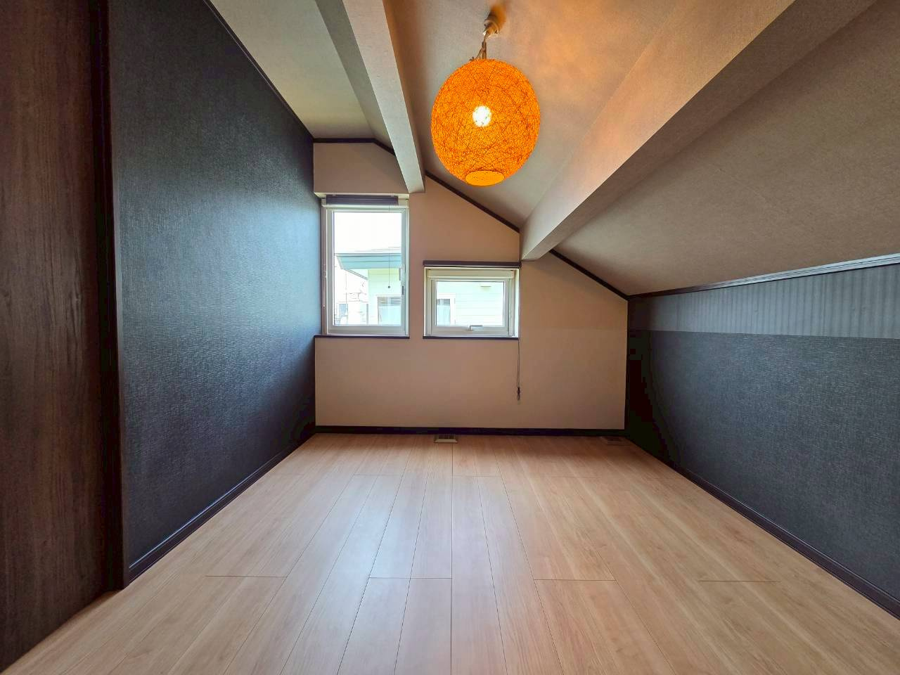 鳥取北4丁目　中古住宅の内装