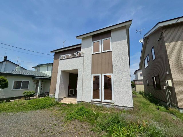 鳥取北4丁目　中古住宅の外観