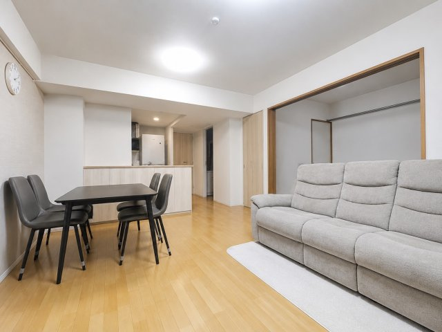 中古マンション【デュオTXみらい】の居間・リビング