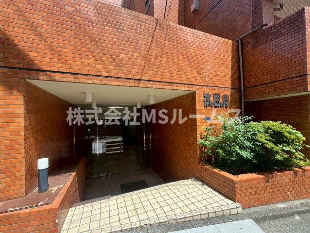 池田山ガーデンハイツのエントランス|毎日通るエントランスはこのようになっています