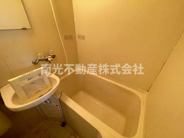 新星ビル上小阪の浴室