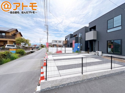 【前面道路含む現地写真】 | 三島市長伏　新築一戸建て　1号棟