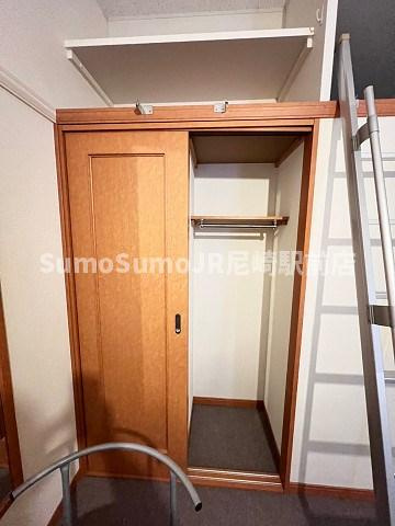 レオパレスパレス猪名寺Ⅲの収納|収納があります