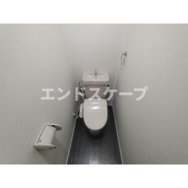 福島ハイツB-1のトイレ|高崎、前橋のお部屋探しはエンドスケープまで！お客様の理想お聞かせ下さい♪