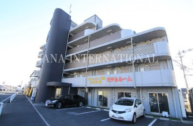 シャンブル英美の外観
