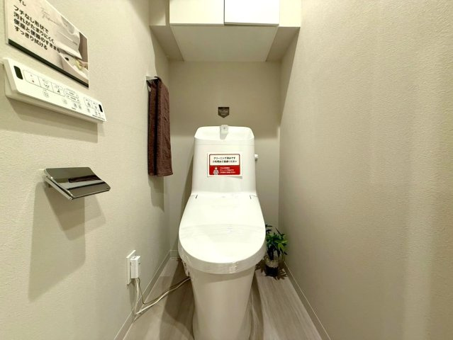 ナイスアーバン葛西のトイレ|ホテルライクな空間演出で、毎日気持ちよく使えるトイレです。