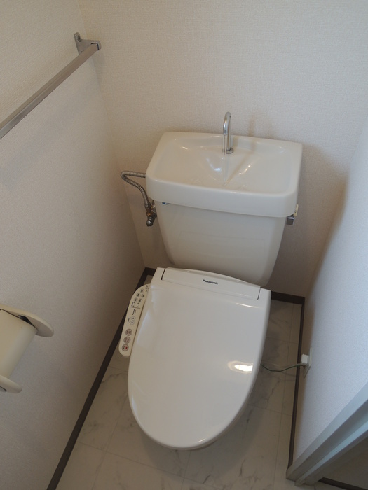 メゾンラフィネのトイレ