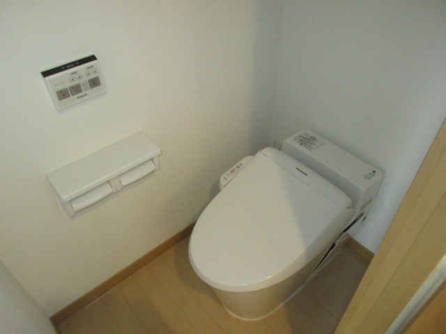 LUCRASのトイレ