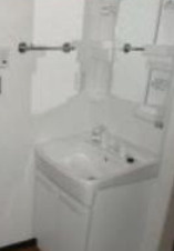 ポプラ倶楽部２３の独立洗面台