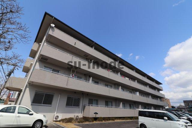 マンション・グランド・モナークの外観