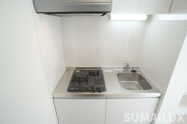 ADC京塚ラフィエのキッチン|写真は同仕様の参考写真です