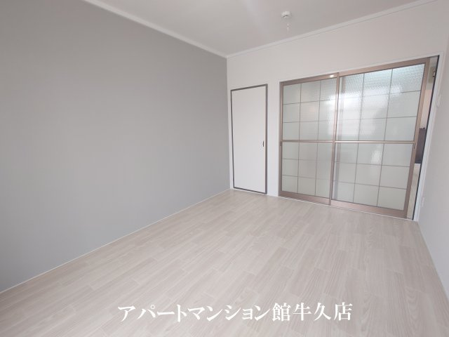 セジュール三松の居間・リビング