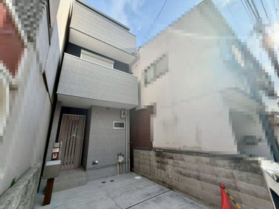 【外観】 | 北花田町２丁　新築戸建 | 【ＬＤＫ約１４．２５帖】プライバシーを守る２階リビング！家族を身近に感じるリビング階段ですよ♪