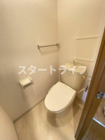 大阪市淀川区新高５丁目の賃貸マンションのトイレ