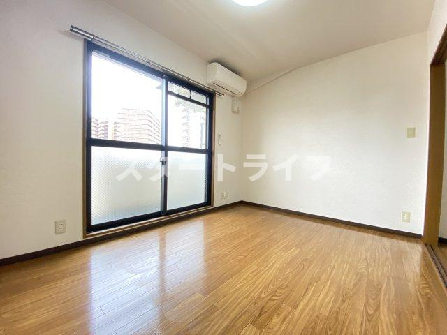 大阪市淀川区新高５丁目の賃貸マンションの寝室