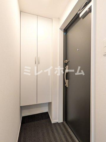 アグライア久が原の玄関