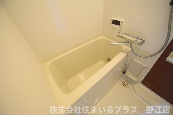 クリエオーレ諸口Ⅱの浴室