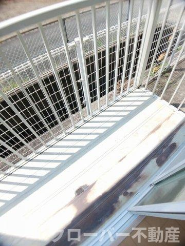 スカイハイツ川井のバルコニー