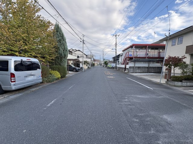 【前面道路含む現地写真】 | 熊谷市伊勢町　新築戸建　全1棟　
