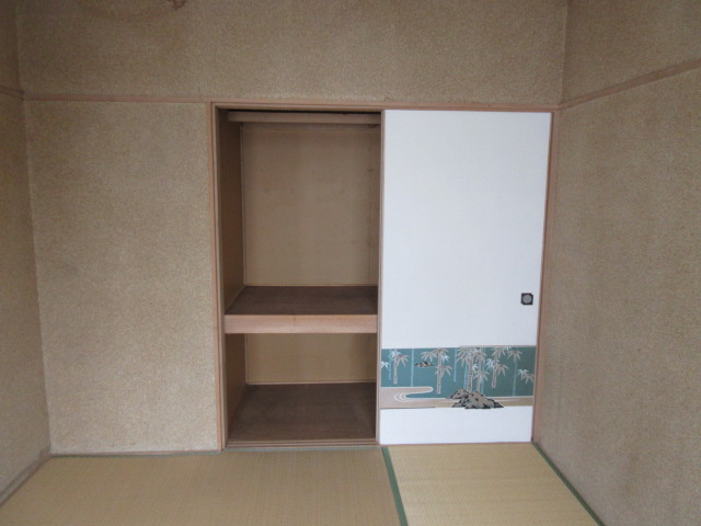 髙森マンションの収納