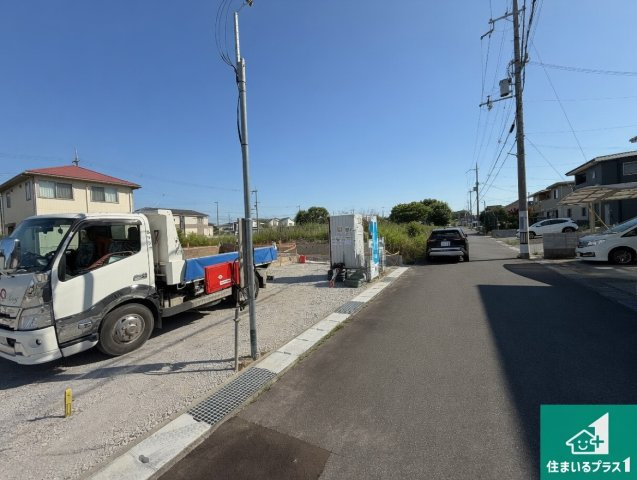 加東市南山　第5期　新築一戸建ての前面道路含む現地写真|車通りの少ない前面道路！お子様がいらっしゃるご家族でも安心！