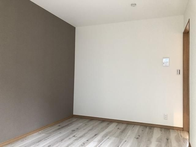 市川市中国分１丁目のアパートの内装
