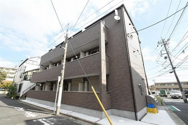 グランディア西新井の外観