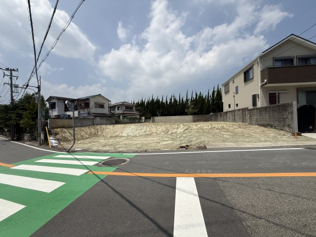 神戸市須磨区緑が丘一丁目土地の前面道路含む現地写真