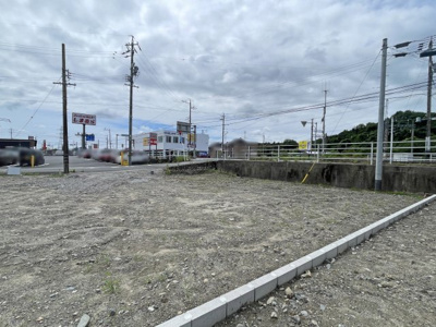 【外観】 | 三重郡菰野町大字宿野3区画〈3号地〉 | 全３区画の宅地分譲　３号地