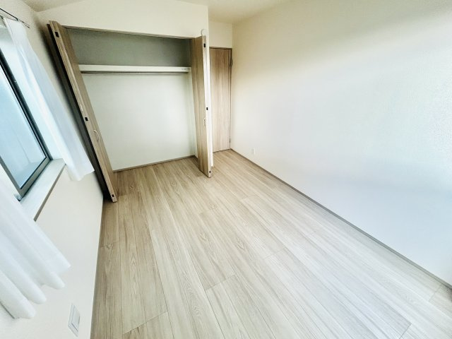 八千代市勝田台６丁目９番の洋室