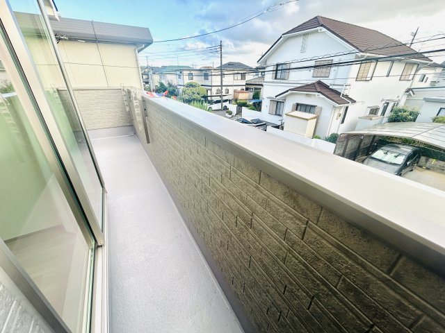 八千代市勝田台６丁目９番のバルコニー