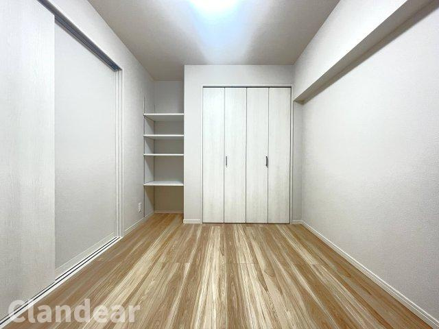 セントラルマンション西新井の洋室|ドキドキの新生活も、安心してスタート。ぴったりの住まいを見つけませんか？クランディアが一緒に住まい選びをサポートします‼　まずは、お気軽にお問合せください　＃クランディア