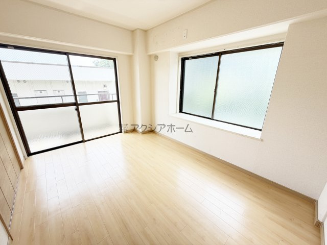 レガパレス椿峰の子供部屋|洋室　6.0帖