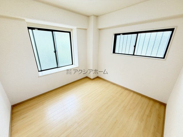 レガパレス椿峰の洋室|洋室　4.7帖