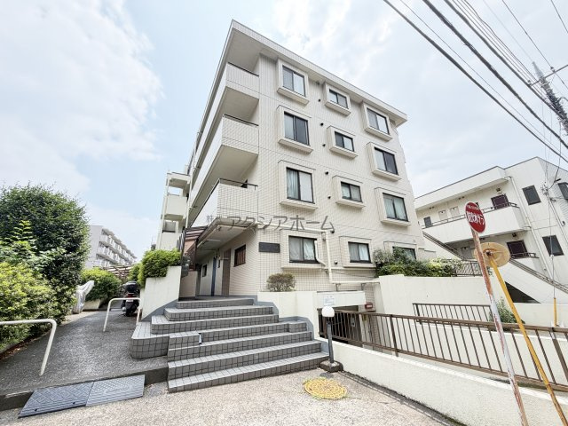 レガパレス椿峰の外観