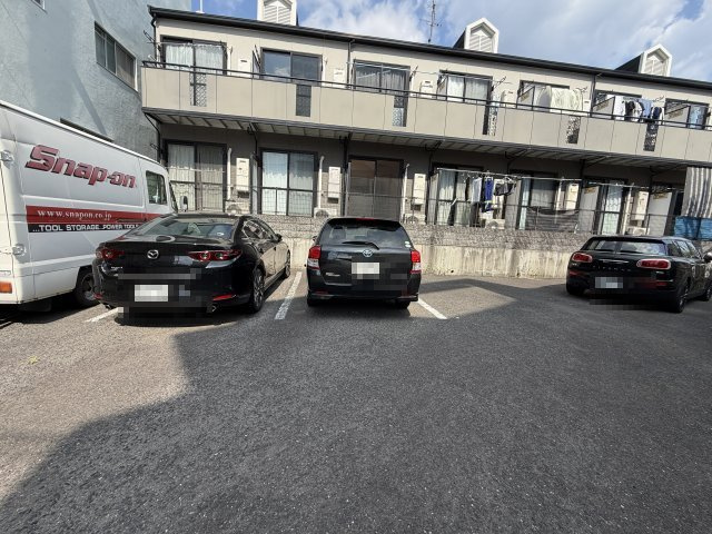 ベルディ灘の駐車場