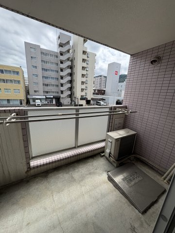 【バルコニー】サンフロア山鼻 