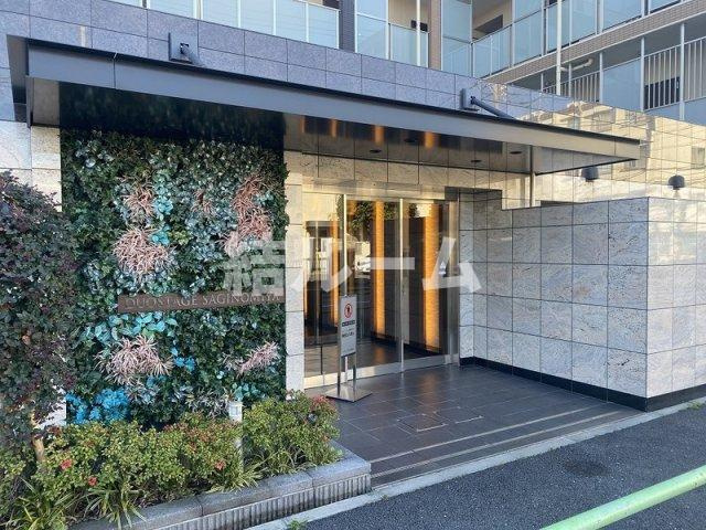 練馬区中村南２丁目の賃貸マンションのエントランス