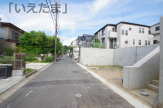 【前面道路含む現地写真】 | 【仲介手数料無料！！】日野市南平1丁目　建築条件無し売地（全2区画）1区画　2780万円