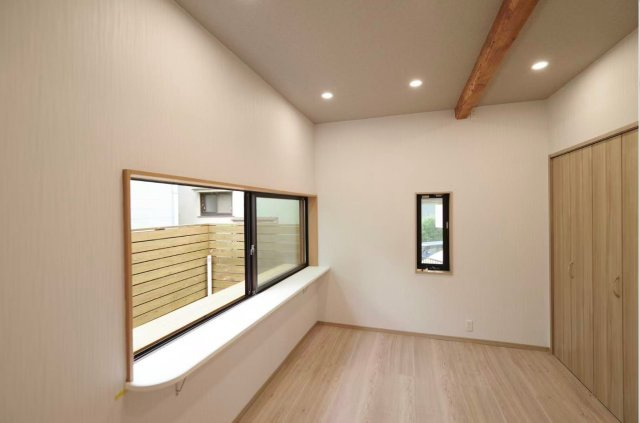 桜台２丁目戸建ての居間・リビング|おしゃれなリビングです