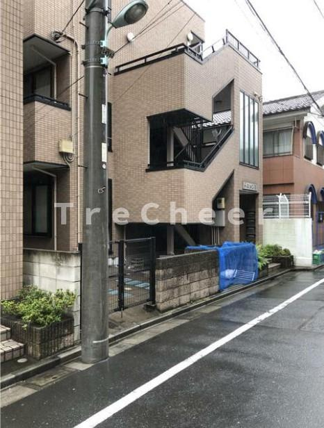 ドルメンⅢの外観