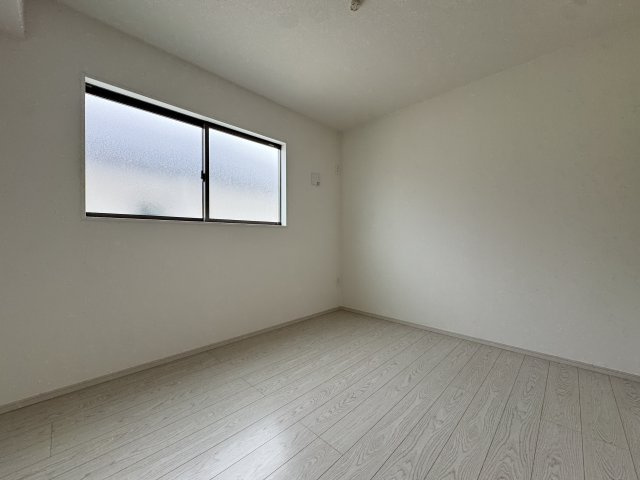 神戸市西区狩場台２丁目新築戸建１号棟の洋室