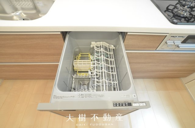 【キッチン】 | 海老名市国分寺台3丁目 新築戸建て 全2棟【仲介手数料無料】