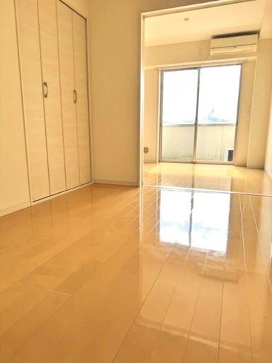 船橋市宮本２丁目の賃貸マンションの居間・リビング
