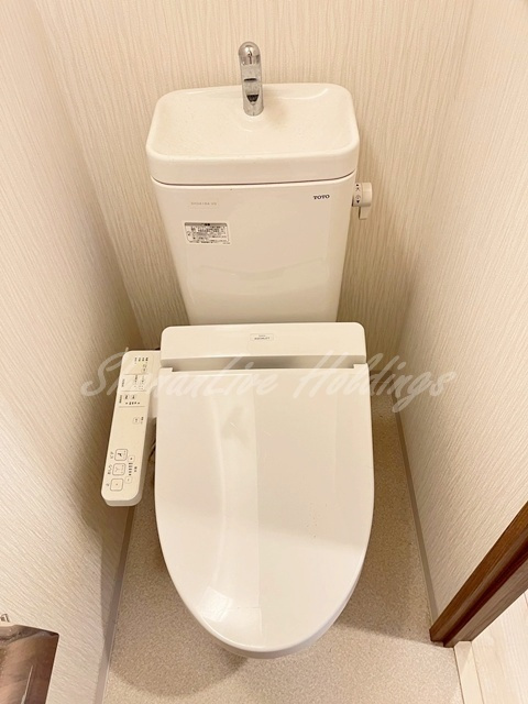 川崎市高津区溝口２丁目の賃貸マンションのトイレ|★温水洗浄暖房便座★