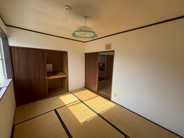 長野県上田市　一棟アパート　の和室
