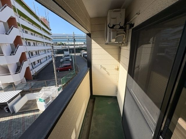 アーデンハイム香椎のバルコニー